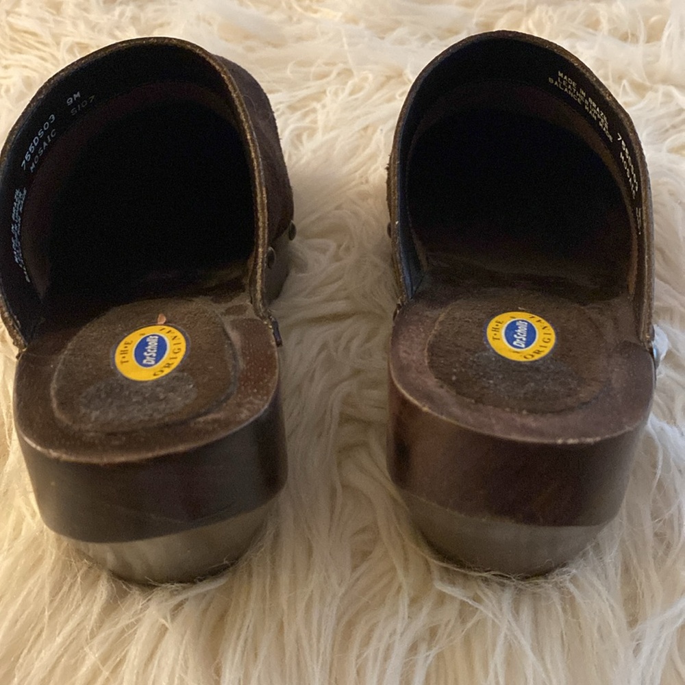 DR. SCHOLL's leather & studded clogs - Picture 9 of 12